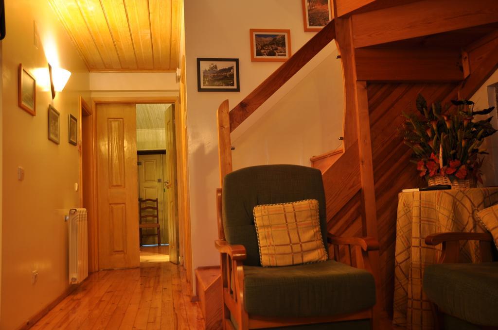 Casa Do Meio Da Vila Loriga Eksteriør billede